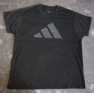 Adidas Woman's FUTURE ICONS WINNERS 3.0 TEE Size L colour Black.